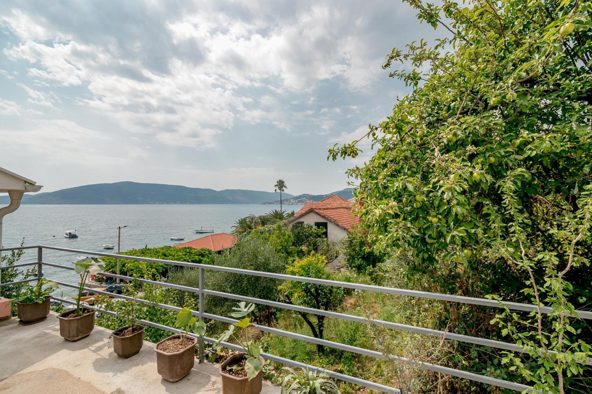 Apartments Milanovic Herceg Novi Szoba fotó