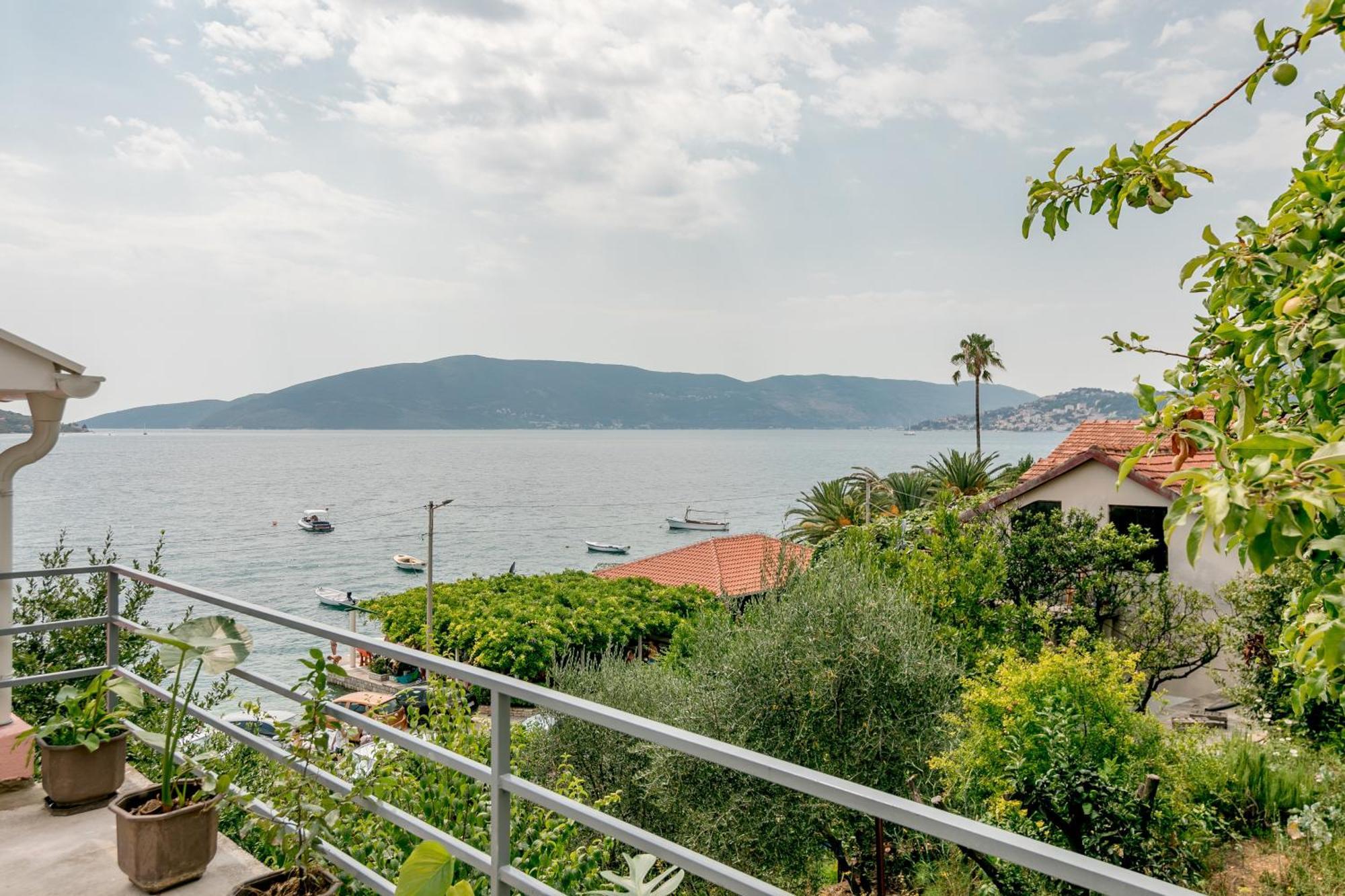 Apartments Milanovic Herceg Novi Szoba fotó